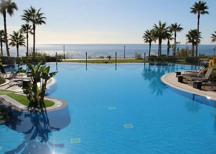 Апартаменты Estepona Mar Azul Apartment Эстепона